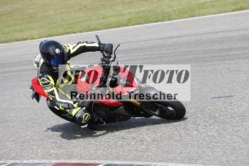 /27 12.06.2025 Ducati Schweiz Trackday Warmup  ADR/blau-bleu/ohne
